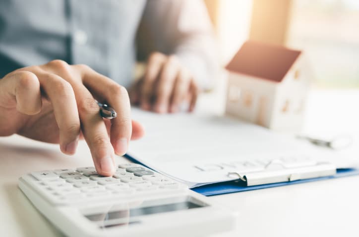 Real estate rental refinance calculator