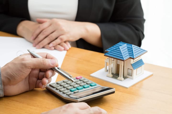 Reverse mortgage calculator